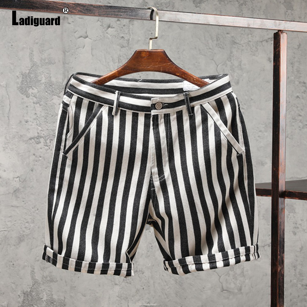 Street Fashion Europe - Nuovi Pantaloncini Estivi Casual da Uomo