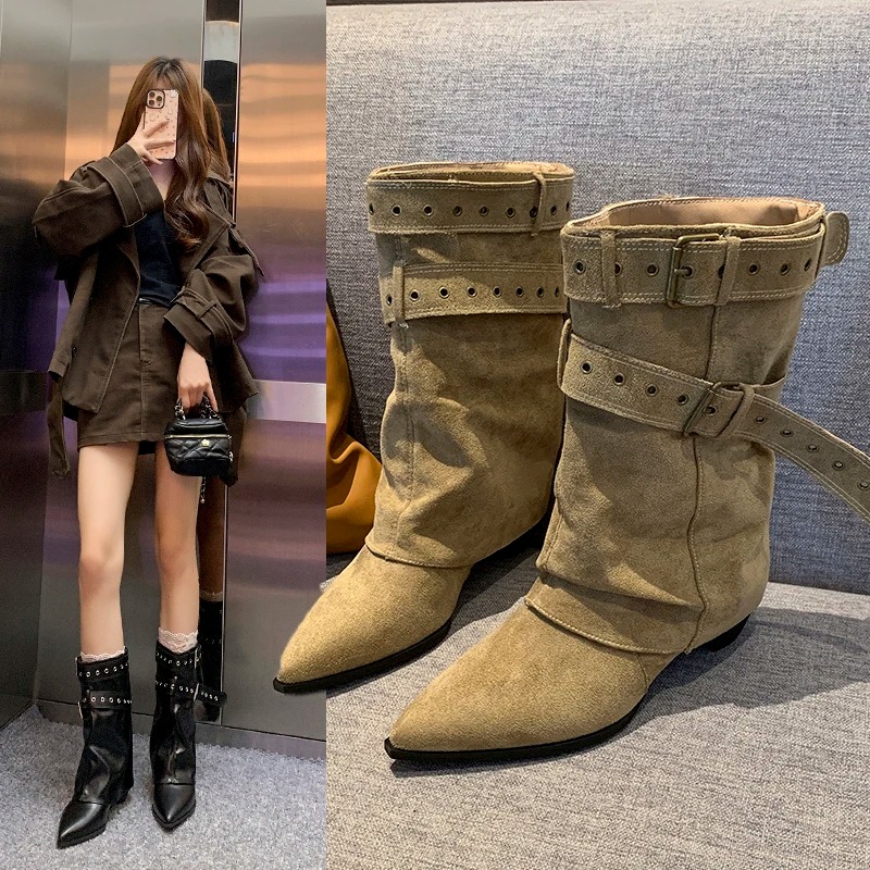 Street Fashion Trend 2025 - 2025 Stivali invernali da donna a