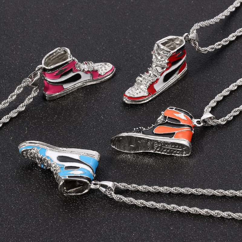 Fashion Street Singapore - Mini collana con ciondolo sneaker hip-hop
