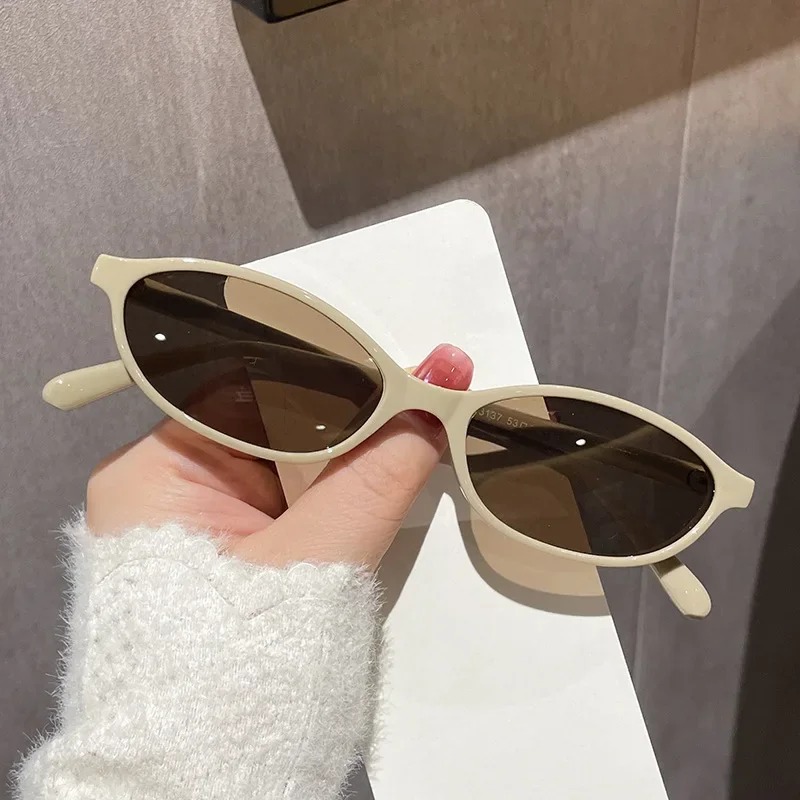 Nuovi Occhiali da Sole Retrò S - Street Fashion Glasses recensione e prezzo