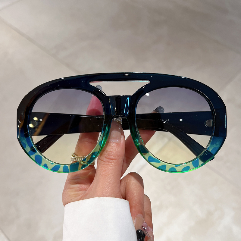 Occhiali da Sole Oversize Roto - Street Fashion Glasses recensione e prezzo