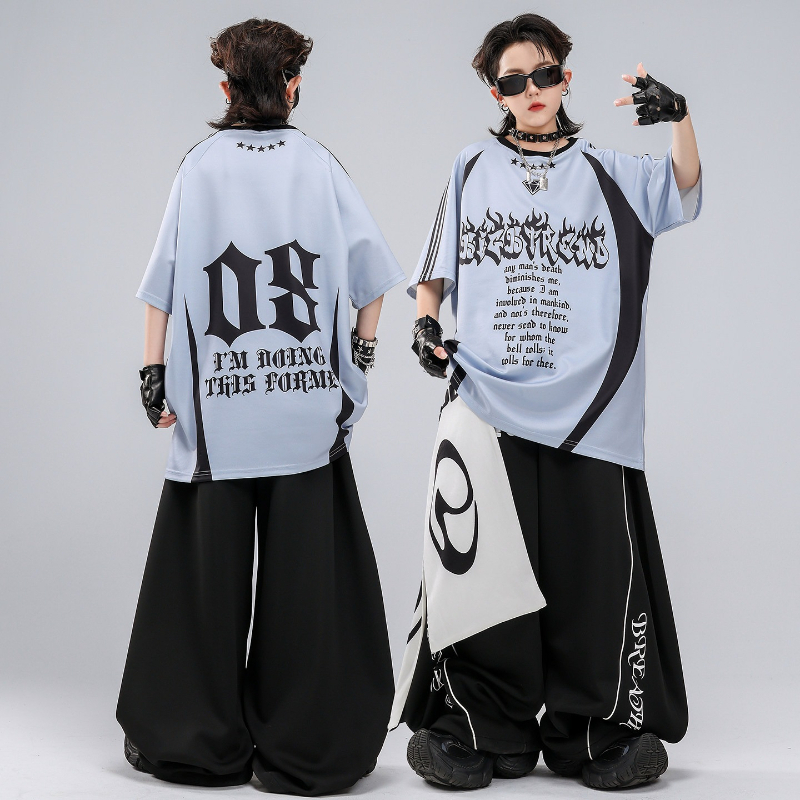 Completo Hip Hop K-pop: T-Shir - Street Fashion Show recensione e prezzo