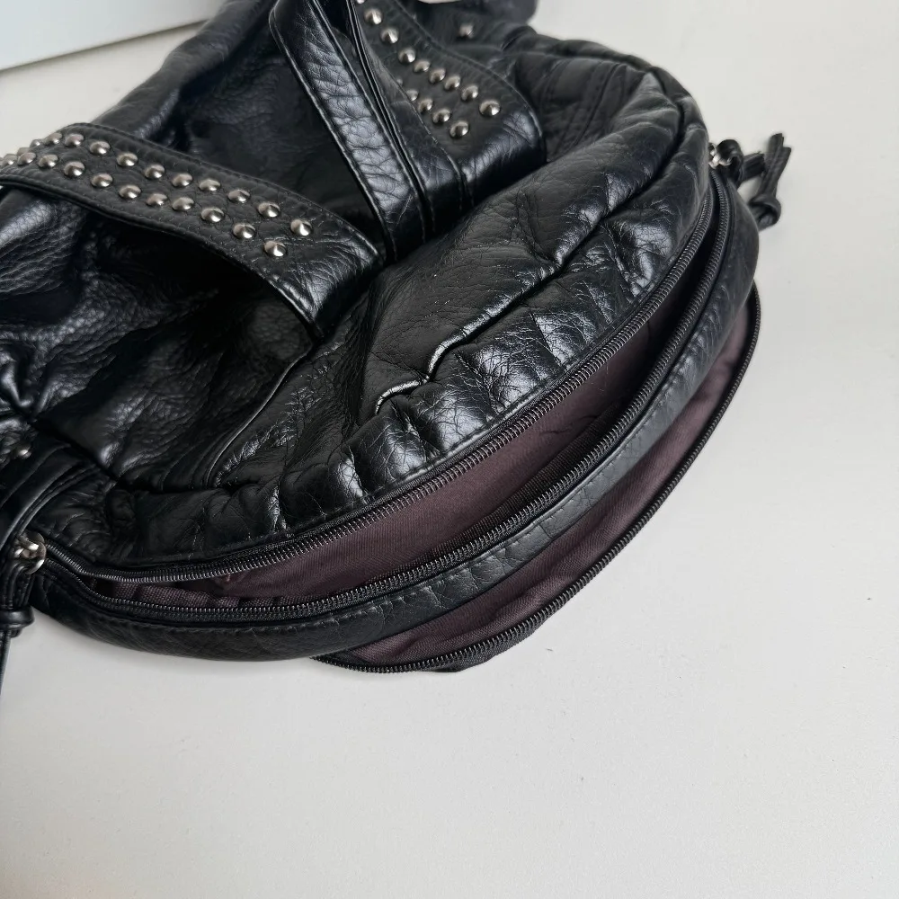 Zaino Punk Americano High Stre - Street Fashion Photo recensione e prezzo