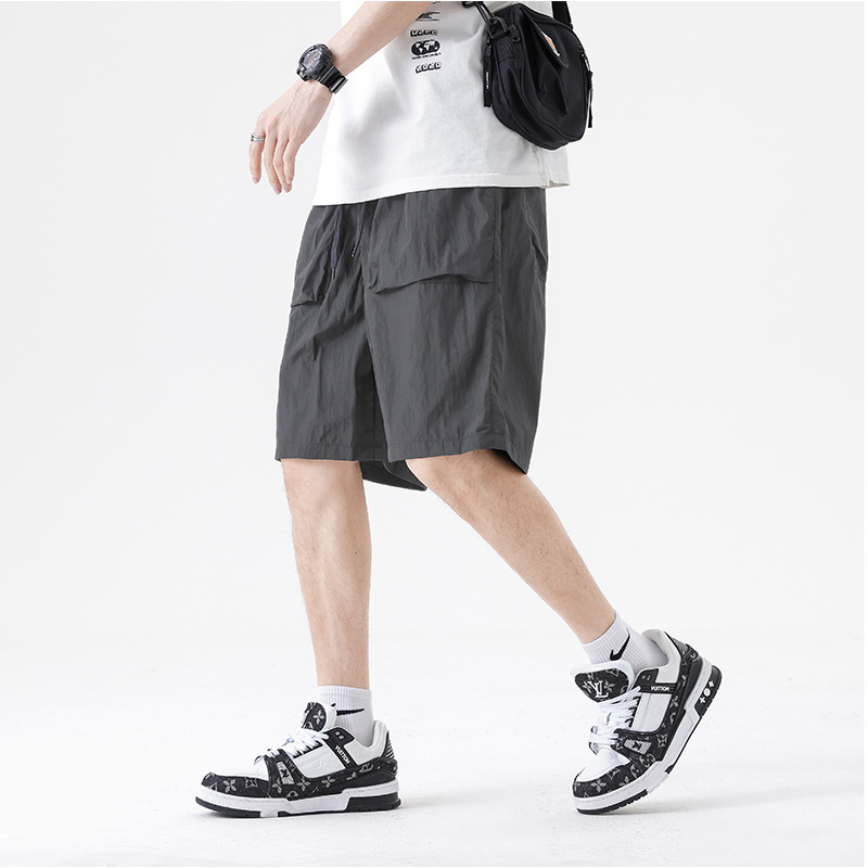Pantaloncini da uomo 2025 tend - Street Fashion Trend 2025 recensione e prezzo