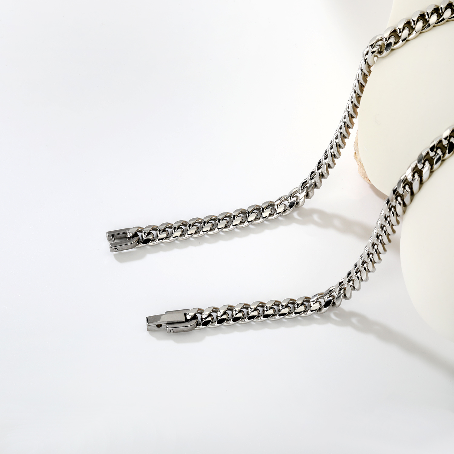 Collana a Catena Cubana in Acc - Fashion Street Singapore recensione e prezzo