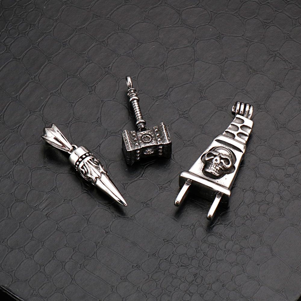 Fongten Gothic Hammer Skull Pl - Fashion Street Singapore recensione e prezzo
