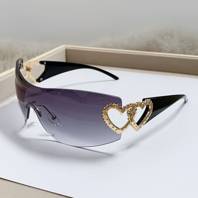 Nuovi Occhiali da Sole da Donn - Street Fashion Glasses recensione e prezzo