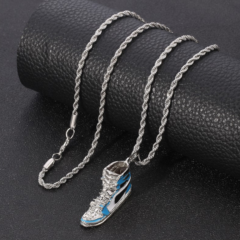 Mini collana con ciondolo snea - Fashion Street Singapore recensione e prezzo